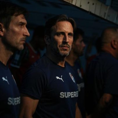 Zubeldía pede tempo para criar alternativas no Fluminense e mira vencer