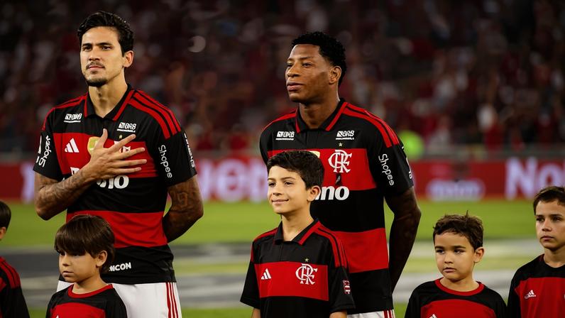 Contra o Bahia, Plata emplacou terceiro jogo como titular com Jardim no Flamengo — Foto: Adriano Fontes/Flamengo