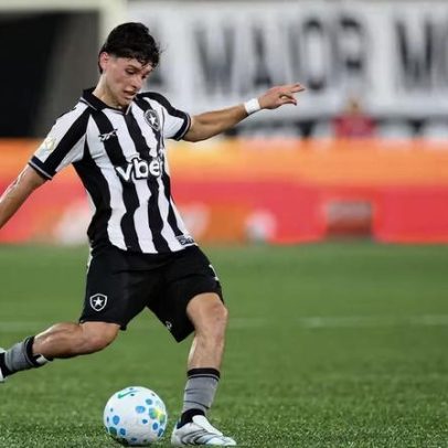Montoro se destaca na vitória do Botafogo e recebe elogios de Franclim