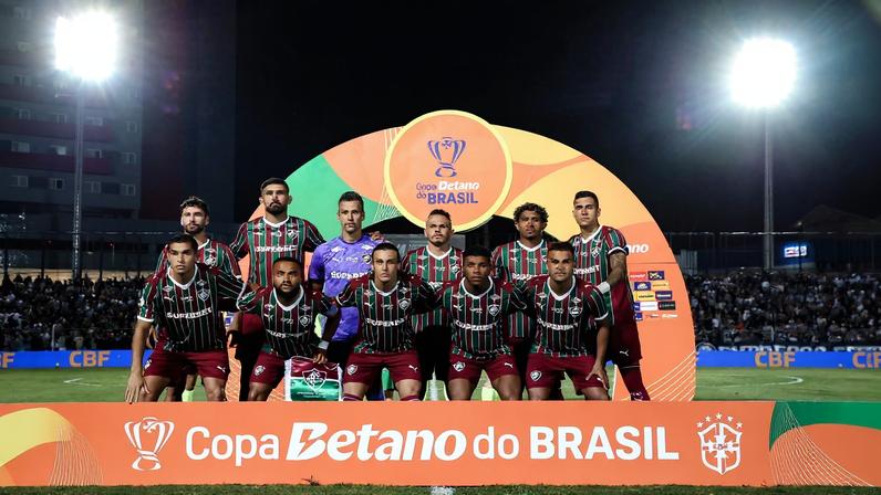 Time do Fluminense posado antes de enfrentar o Operário — Foto: MARCELO GONÇALVES / FLUMINENSE F.C