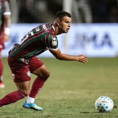 Gramado atrapalha o Fluminense, mas a ausência da camisa 10 também pesa