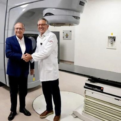 Governo entrega aceleradores lineares de radioterapia a 5 estados