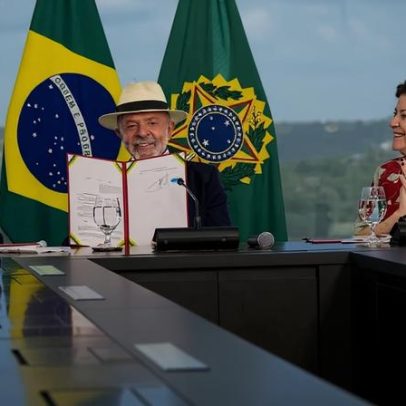 Lula promulga acordo Mercosul-UE e afirma resposta a Trump