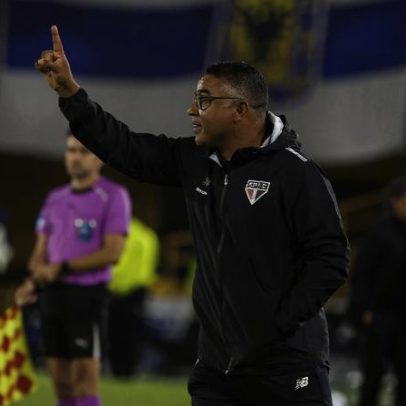Roger Machado analisa mudanças e celebra empate do São Paulo na altitude