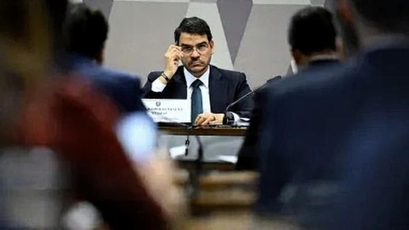 Jorge Messias durante sabatina na CCJ (Comissão de Constituição e Justiça) do Senado