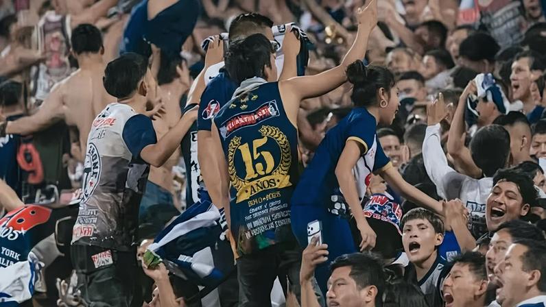 Tragédia em estádio no Peru deixa 60 feridos e 1 morto