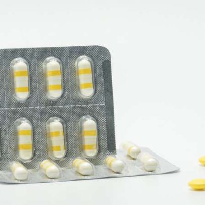 Especialistas recomendam não usar anti-inflamatórios sem orientação médica