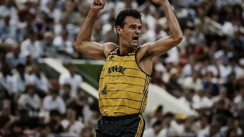 Ícone do basquete nacional, Oscar Schmidt é internado as pressas