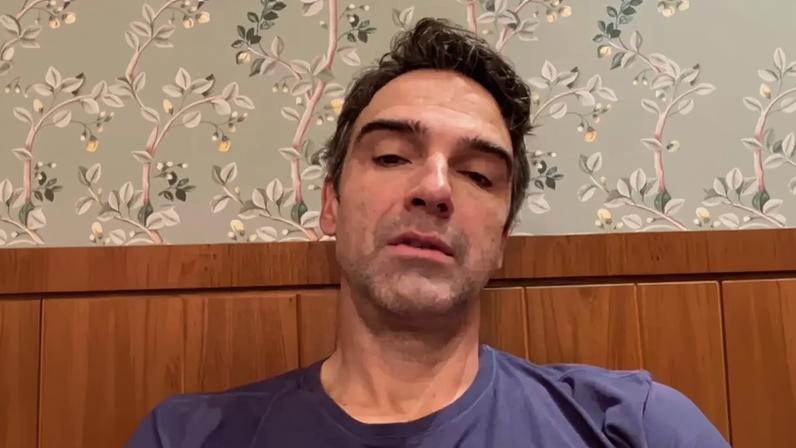 Após rotina intensa no BBB, Tadeu Schmidt reforça a importância do descanso e de momentos de relaxamento