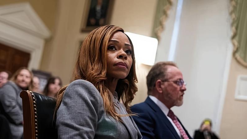 Deputada Sheila Cherfilus-McCormick renuncia em meio a investigação ética