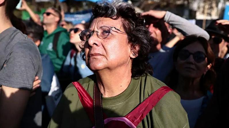 Ter emprego não é seguro contra a pobreza na Argentina