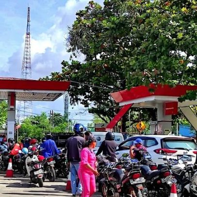 Alta do petróleo aumenta pressão sobre Indonésia para deixar combustíveis fósseis