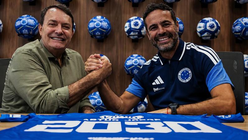 Cruzeiro renova contrato de Artur Jorge