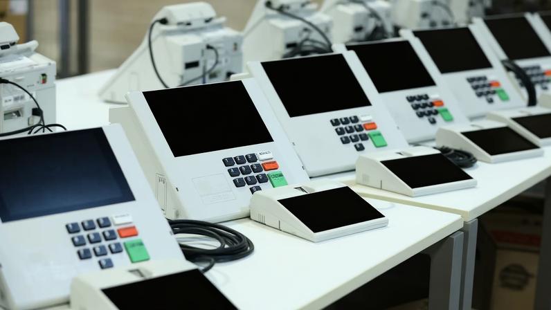 Dados do TSE mostram que, até fevereiro, quase 1,8 milhão de adolescentes de 15, 16 e 17 anos haviam tirado o título de eleitor