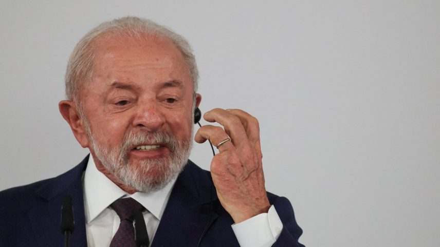 Lula diz que nenhum outro país será dono da riqueza mineral do Brasil