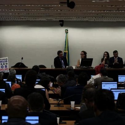 Câmara instala comissão para PEC que reduz jornada de trabalho