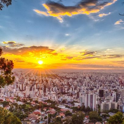Paraíso famoso pela vida noturna e pão de queijo vira a capital mais invejada