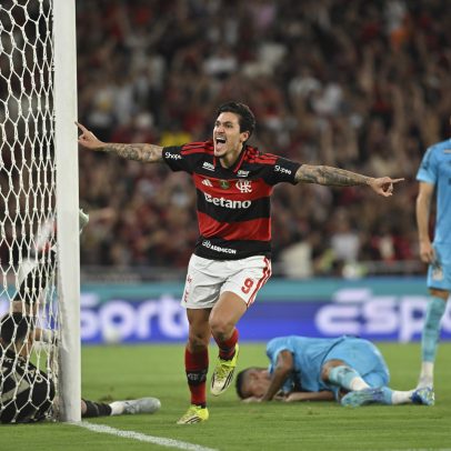 Pedro empata com Gabigol e vira artilheiro histórico do Flamengo no século