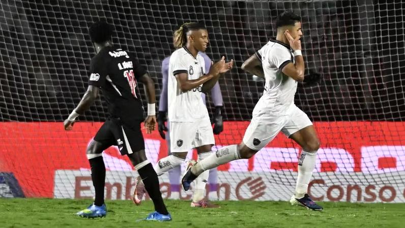 Botafogo confirma recuperação em vitória de virada sobre o Vasco