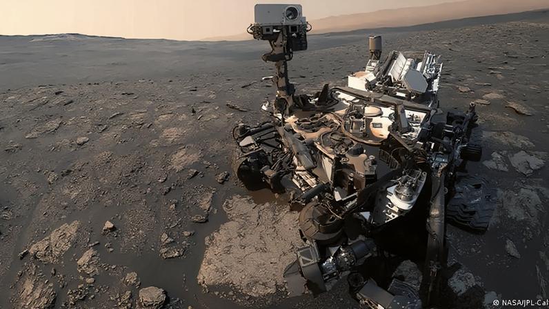 Robô Curiosity chegou a Marte em 2012 para coletar evidências sobre possibilidade de vida antiga no planeta