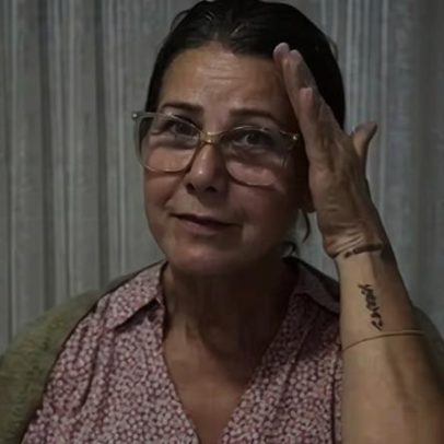 Vídeo viral reacende debate sobre corpo, autoestima e envelhecimento aos 60