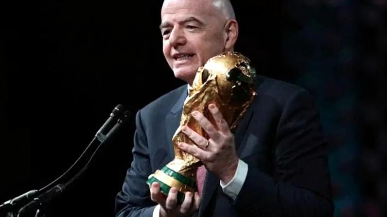 Troféu da Copa do Mundo 2026 –