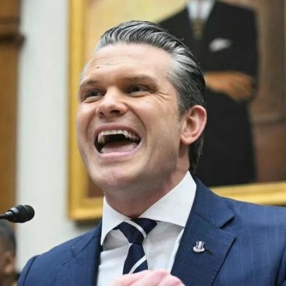 Pete Hegseth diz que guerra com o Irã não é atoleiro, custos chegam a US$25 bi