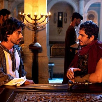 Ben-Hur: Judá e Messala em destaque na superprodução com Redd e Weber
