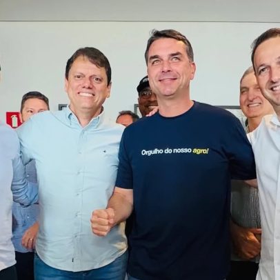 Tarcísio e Flávio apresentam primeira agenda conjunta na pré-campanha
