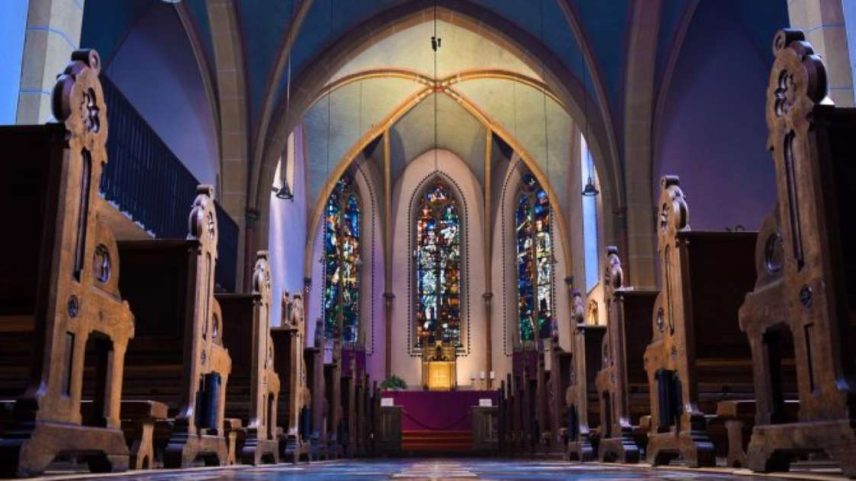 Hierarquia da Igreja: diferenças entre padre, bispo, cardeal e papa