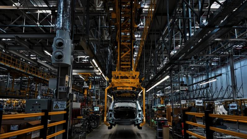 Fábrica da Jaguar Land Rover em Itatiaia (RJ)
