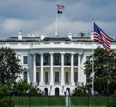 Mais um membro do gabinete de Trump deixa o cargo, exceto Kash Patel