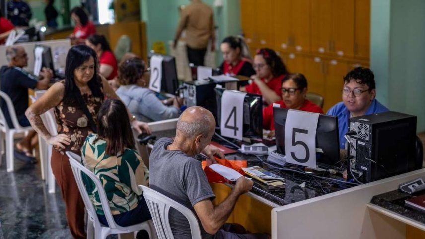 Mutirão de recadastramento no HU de Canoas