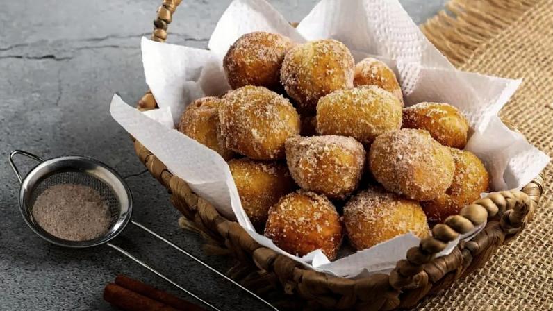 Bolinho de chuva tradicional