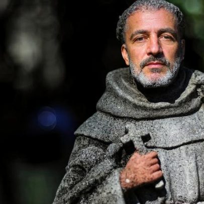Os 12 Livramentos de São Bento: guia para proteção espiritual e paz interior