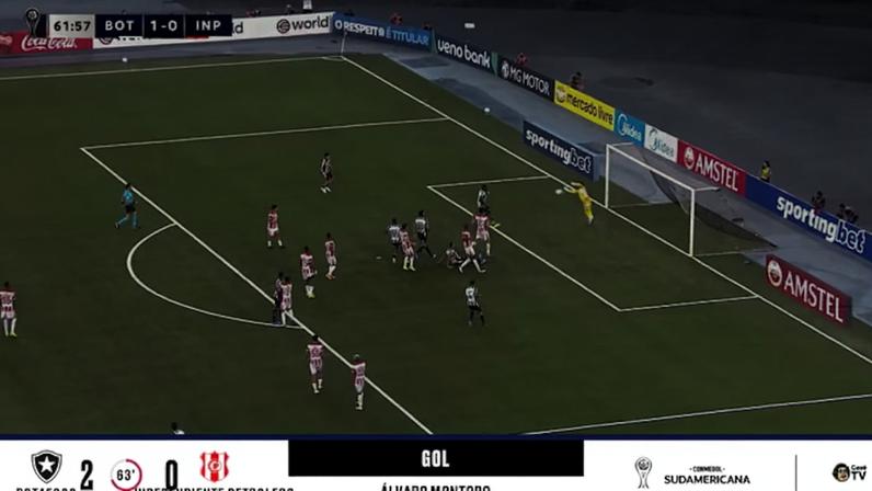 Montoro aproveita rebote e marca o segundo gol do Botafogo