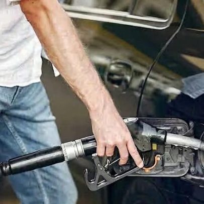 Gasolina mais cara, impactos da economia de centavos no bolso e no carro