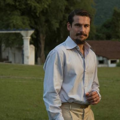 Nicolas Prattes diz não buscar redenção como vilão da novela das 6