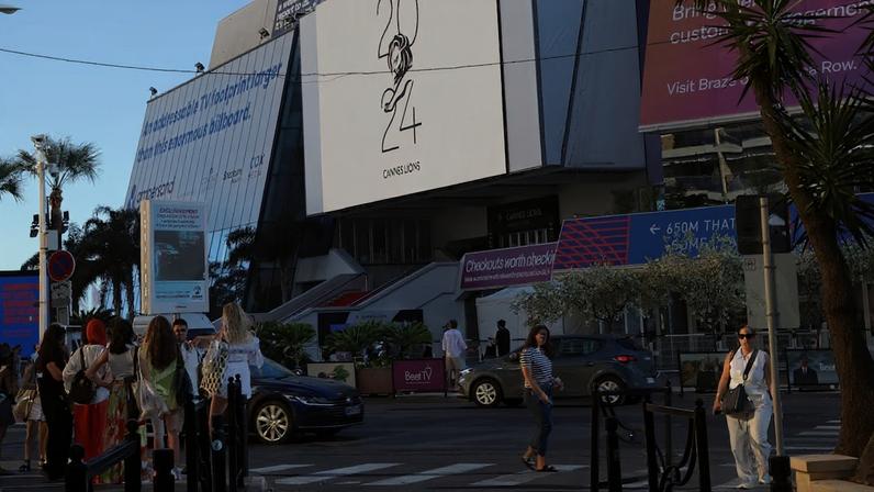 Fachada do Palácio dos Festivais Cannes Lions