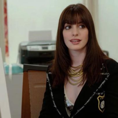 Anne Hathaway relembra clima nos bastidores do Diabo Veste Prada