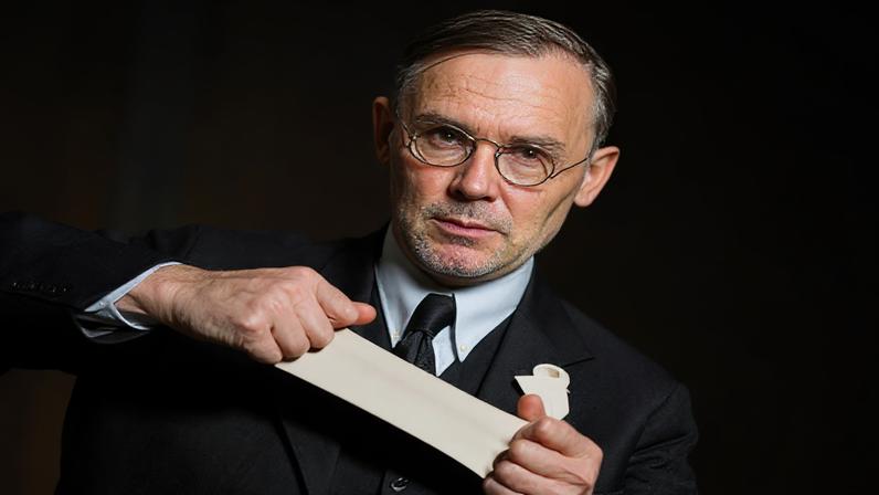 O nylon é um dos polímeros sintéticos mais revolucionários do século 20 - (Químico Wallace Carothers)- Nylon, polímero sintético tipo poliamida - Domínio Público/Wikimédia Commons