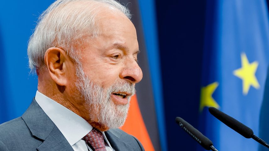 O Presidente Lula assina decreto de promulgação do Acordo entre União Europeia e Mercosul