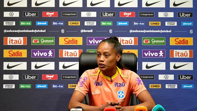 Jogadora Ary Borges falou em entrevista coletiva sobre os jogos do Fifa Series