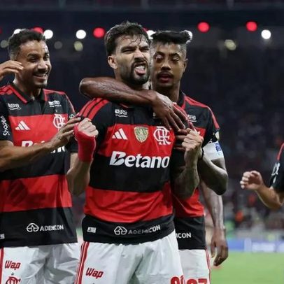 Flamengo goleia Medellín e embala na Libertadores