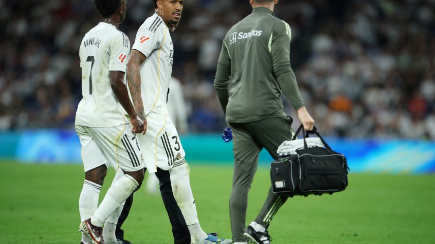 Eder Militão sofreu lesão na partida contra o Atletico de Madrid em La Liga