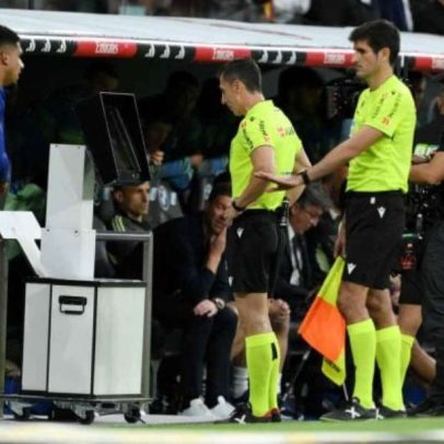 Federação Espanhola estuda alterações no VAR e permite pedidos de revisão