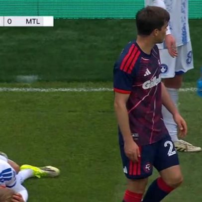 New England Revolution vence CF Montréal por 1 a 0 com cartão vermelho