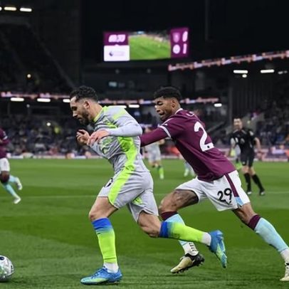 Rayan Cherki dá diferencial ao Manchester City na busca pelo título