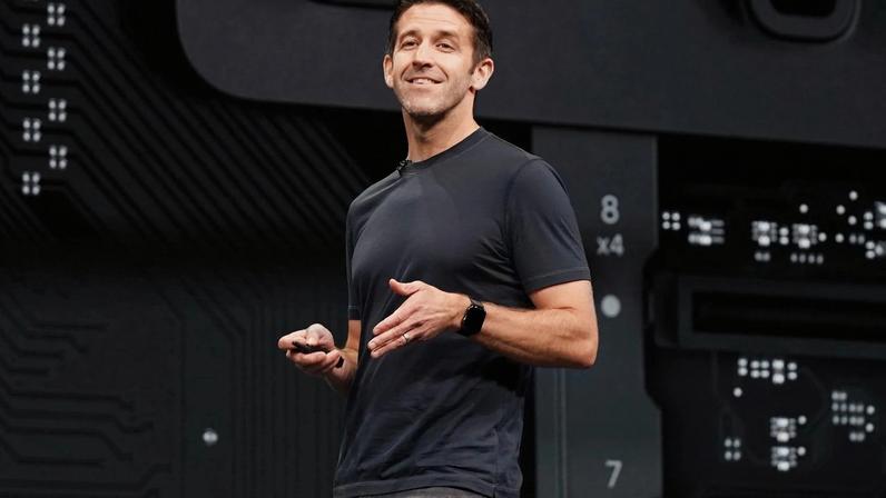 Quem é John Ternus? Conheça o novo CEO da Apple após saída de Tim Cook — Foto: Reprodução/Apple