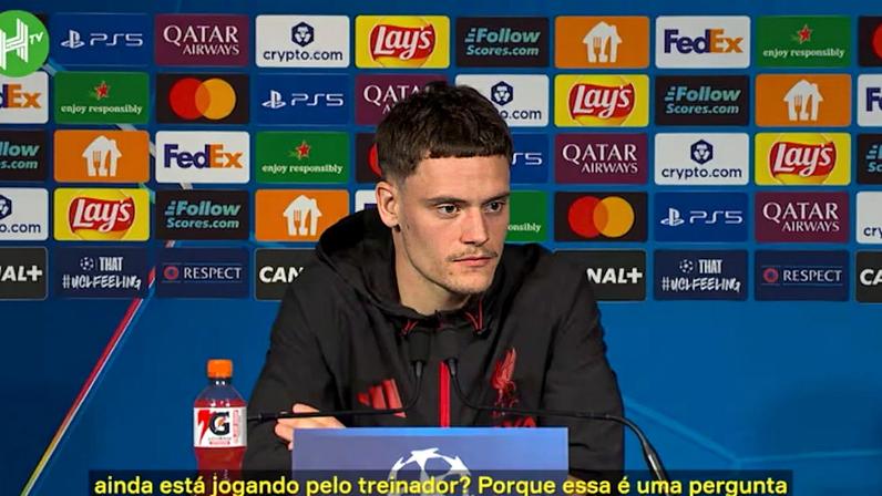 O Liverpool vai enfrentar o Paris Saint-Germain nas quartas de final da Champions League, e a pressão aumenta sobre o técnico dos Reds, Arne Slot.